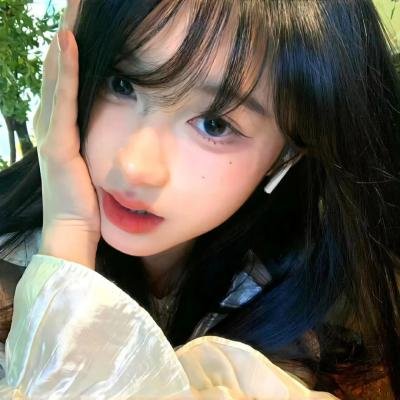 万花吐艳